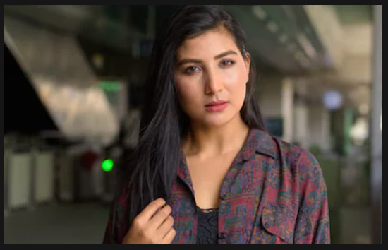 कहीं नहीं मिली job तो फ्री में काम करने को तैयार हुई युवती, बोली-दिन में 12 घंटे, हफ्ते में 7 दिन करुंगी काम 