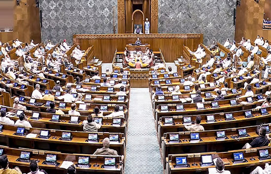 महिला ने अंडरगारमेंट में छिपा रखा था सोना, कस्टम ने चेकिंग के दौरान किया जब्त 