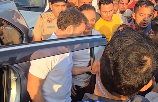 सुबह-सुबह राहुल गांधी पहुंचे करनाल, लोग सो रहे थे तभी एक परिवार से की मुलाकात, चाय भी पी 