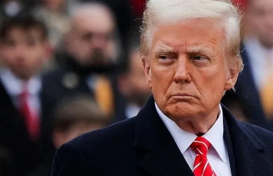 टैरिफ वाली जिद ट्रंप को पड़ेगी महंगी...दूध, दवा समेत ये सामान हो सकते हैं महंगे !