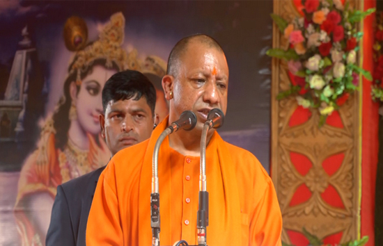 अयोध्या में बोले सीएम योगी, कहा-काशी, अयोध्या तो कभी संभल... हर समय तोड़े गए हिंदुओ के मंदिर