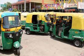 CNG Autos Ban दिल्ली सरकार की ईवी नीति 2.0 के डॉफ्ट में राजधानी में सीएनजी ऑटो रिक्शा को सड़कों से हटाने की सिफारिश 