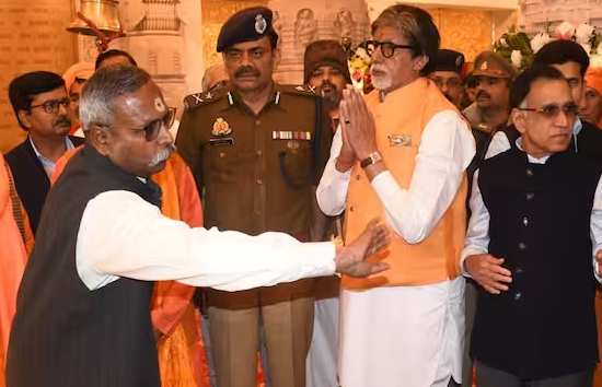 अमिताभ बच्चन ने  रामलला के किये दर्शन, दो सप्ताह में दूसरी बार अयोध्या पहुंचे