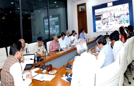 भारत-पाक तनाव : मध्य प्रदेश सरकार ने 13 सरकारी विभागों की छुट्टियां की रद्द, इमरजेंसी में यहां लें आदेश 