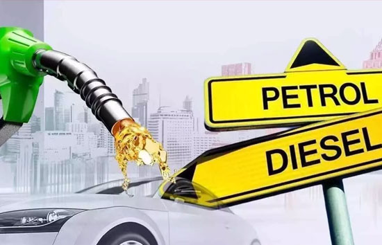 Petrol Diesel Prices Today : कच्चे तेल की कीमतों में गिरावट, बदल गए पेट्रोल-डीजल की कीमतें 
