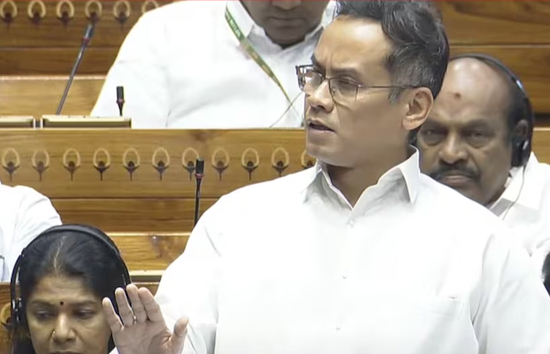 वक्फ बिल पर गौरव गोगोई का रिजिजू पर पलटवार...दूसरे समुदायों की जमीन पर भी होगी इनकी नजर