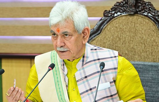 दिल्ली के उपराज्यपाल की तरह जम्मू-कश्मीर में LG मनोज सिन्हा होंगे सुपर बॉस