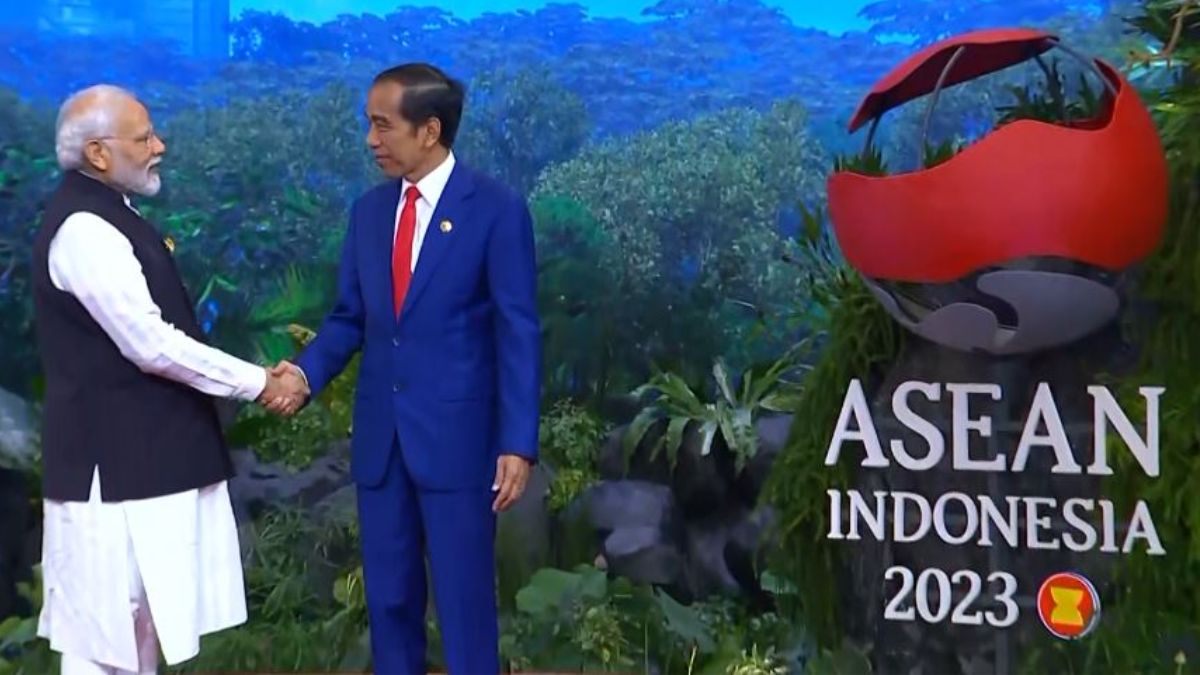 आसियान सम्मेलन को पीएम मोदी ने किया संबोधित, और कहीं ये बात 