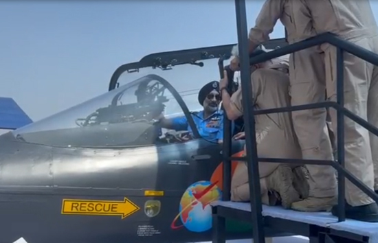 HAL पर भड़के एयर चीफ मार्शल, बोले-तेजस फाइटर जेट की डिलीवरी में देरी पर जताई नाराजगी