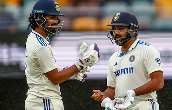 IND vs AUS : तीसरे टेस्ट मैच पर भी भारत पर मंडराया हार का खतरा, रोहित-राहुल क्रीज पर 