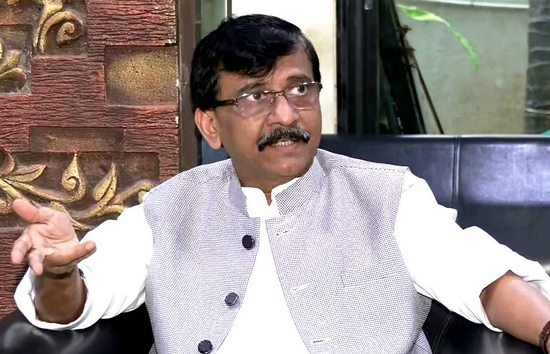 संजय राउत के घर पहुंची ED की टीम, पात्रा चॉल घोटाला केस में पत्नी से हो रही पूछताछ 