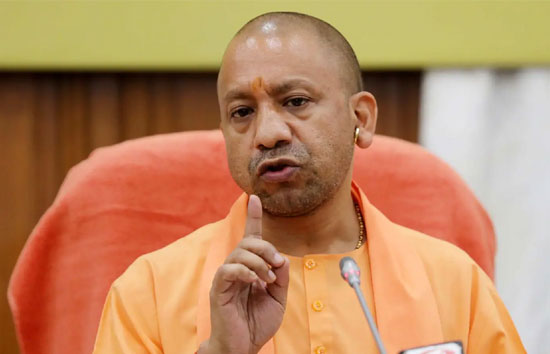 पारदर्शिता लाने के लिए यूपी के थाने होंगे सीसीटीवी कैमरों से लैस : योगी आदित्यनाथ 
