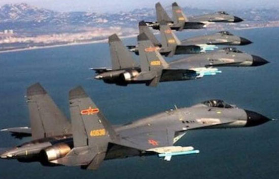 चीन-ताइवान के बीच युद्ध जैसे हालात, ड्रैगन की इस हरकत से दोनों देशों छिड़ सकती है जंग 