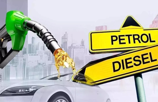 Petrol Diesel Prices Today :  शुक्रवार को जारी हुए पेट्रोल-डीजल के नए रेट, कई राज्‍यों में घटी कीमत, देखें ताजा भाव 
