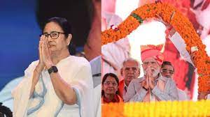 ममता बनर्जी के डिनर समारोह में शामिल होने पर कई सवाल खड़ा ?