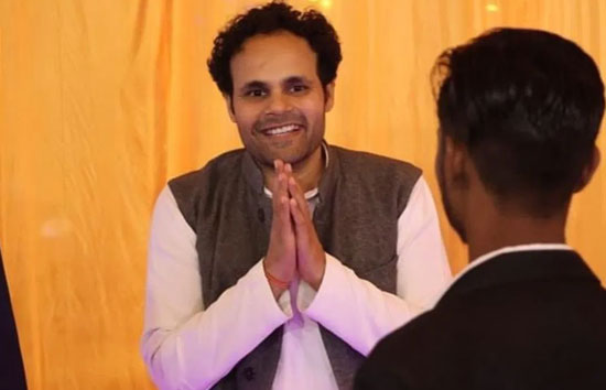 लोकसभा चुनाव से पहले बसपा को बड़ा झटका, रितेश पांडे ने छोड़ी पार्टी, 9 सांसद दूसरी पार्टियों के सम्पर्क में 