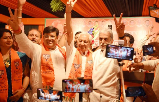 हरियाणा में AAP को बड़ा झटका, फरीदाबाद सीट से उम्मीदवार प्रवेश मेहता भाजपा में शामिल