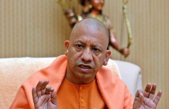 यूपी में बढ़े कोरोना के मामले, सरकार अलर्ट, भीड़ भाड़ वाली जगहों पर बुजुर्ग व बच्चों न जाने की सलाह 