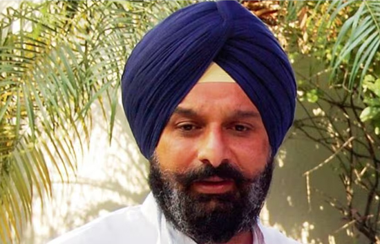 ड्रग्स केस में पंजाब पुलिस का बड़ा एक्शन, पूर्व मंत्री बिक्रम मजीठिया गिरफ्तार