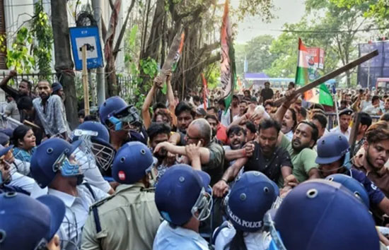 पश्चिम बंगाल : अमित शाह की रैली में भिड़े BJP-TMC कार्यकर्ताओं में मारपीट, कई घायल 