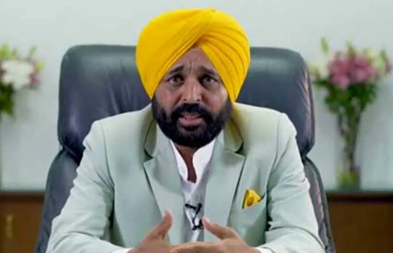 पंजाब में नहीं चल रहा सबकुछ ठीक, पहले 21 अफसरों के ट्रांसफर अब भगवंत मान ने मंत्री धालीवाल से छीना विभाग