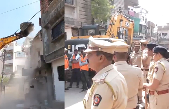 नागपुर हिंसा के मुख्य आरोपी फहीम खान के दो मंजिला घर पर चला बुलडोजर, वीडियो वायरल 