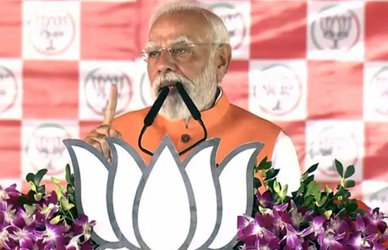 औरंगाबाद में पीएम मोदी RJD पर बोला हमला, कहा-कट्टा दिखाकर सीएम फेस पर कब्जा किया