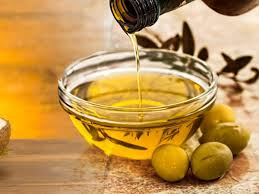 ऑलिव ऑयल और कोकोनट ऑयल के बारे में जानें जरूरी बातें