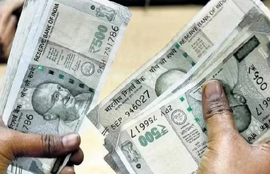 सिर्फ नौकरी वालों को नहीं, अब आदमी को भी 60 साल के बाद मिलेगी पेंशन,  केंद्र सरकार कर रही बड़ी तैयारी 