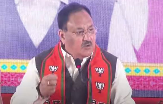 राजस्थान विधानसभा चुनाव : बीजेपी सरकार ने जारी किया घोषणा पत्र, ढाई लाख नौकरी समेत 450 रुपये में गैस सिलेंडर देने का किया वादा 