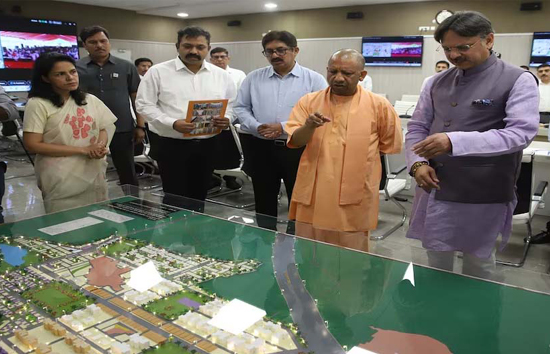 लखनऊ के वासियों को बड़ा तोहफा...सीएम योगी ने किया अनंत नगर आवासीय योजना का शुभारंभ