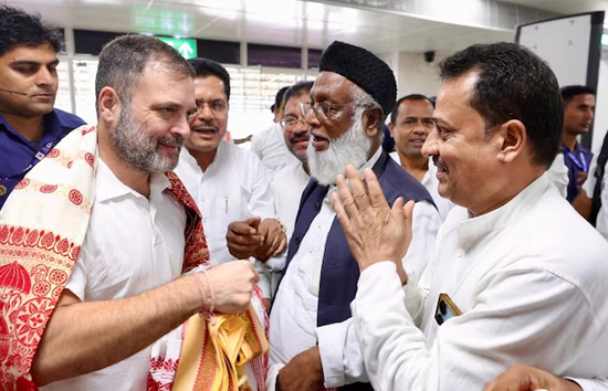 सिलचर में बाढ़ प्रभावित लोगों से राहुल गांधी ने की मुलाकात, मणिपुर हिंसा प्रभावित लोगों से भी मिले 