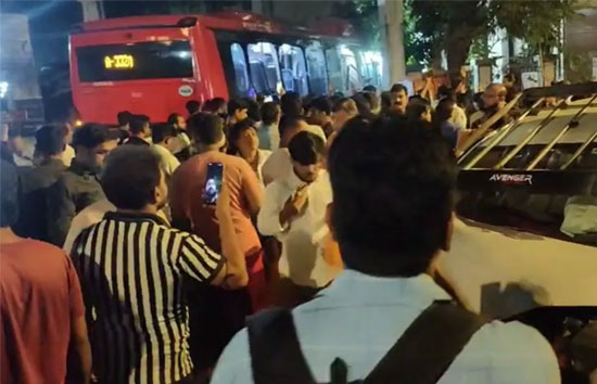 मुंबई : कुर्ला में भीषण सड़क हादसा, तेज  रफ्तार बस ने 22 को रौंदा, अब तक छह लोगों की मौत 