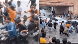 गोमती नगर कांड में फरार छेड़छाड़ के आरोपित और हुड़दंगियों की तलाश में कमिश्नरेट के 52 थानों की पुलिस गई लगाई 