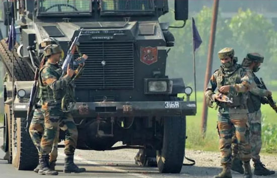 जम्मू : अखनूर में सुरक्षाबलों ने तीन आतंकियों को किया ढेर, सेना के काफिले पर हमले के थे आरोपी 