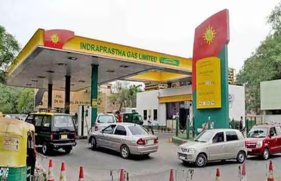 CNG की कीमतों हुआ इजाफा, 4 रुपये तक बढ़ी कीमतें, देखें ताजा दाम 