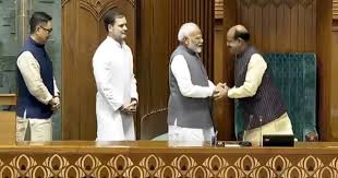  ओम बिरला बने लोकसभा स्पीकर, आसन तक लेकर गए पीएम मोदी और राहुल गांधी