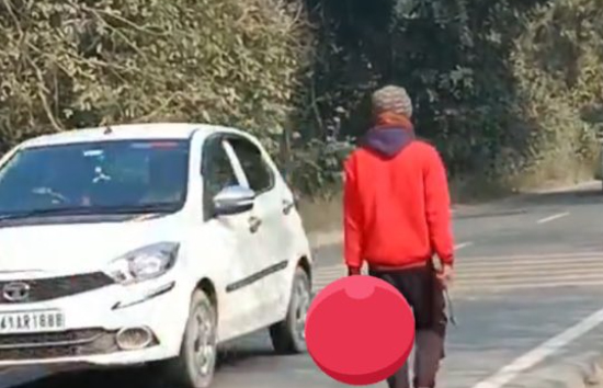 यूपी : बाराबंकी में पत्नी के अवैध संबंध के शक में पति ने की हत्या, गला काटा 