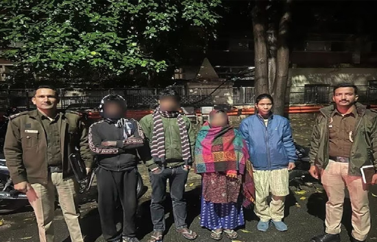 जंगल के रास्ते बॉर्डर पार कर दिल्ली पहुंचे 8 बांग्लादेशी नागरिकों को पुलिस ने किया गिरफ्तार