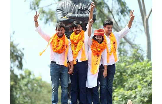 DUSU चुनाव में ABVP ने लहराया परचम, 3 पद कब्जा, NSUI को 1 पर हासिल की जीत 