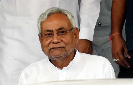 लोकसभा चुनाव नतीजे से एक दिन पहले दिल्ली पहुंचे नीतीश कुमार, आखिर क्यों ?