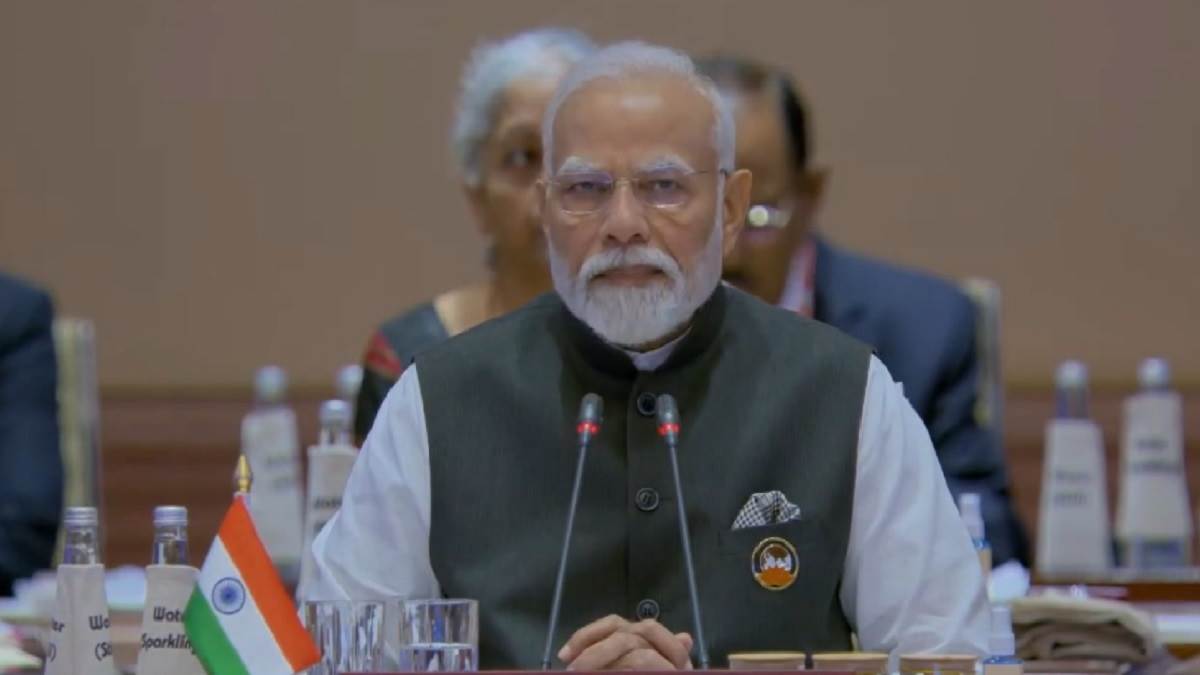  पीएम नरेंद्र मोदी के एक दिवसीय काशी दौरे पर लगी मुहर 