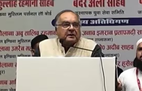 पूर्व सांसद मोहम्मद अदीब का विवादित बयान...एहसान मानो हम लोगों का नहीं तो पाकिस्तान लखनऊ तक होता