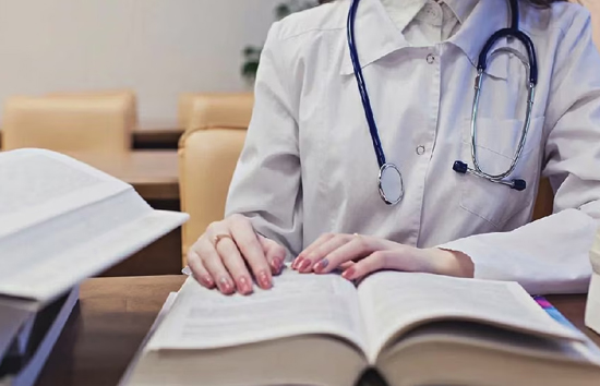 बड़ी खबर : यूपी में मेडिकल छात्रों के लिए खुशखबरी, 5 नए कॉलेजों में MBBS की मंजूरी, सीटों की संख्या हुई 100