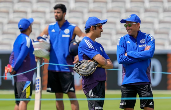 मैच के दौरान ख‍िलाड़‍ियों का फैम‍िली से दूर रहना सही, BCCI के नियम को गंभीर का भी समर्थन 