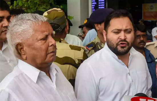 बिहार में नीतीश कुमार की नई सरकार के बाद लालू-तेजस्वी से पूछताछ के लिए ED की टीम पहुंची पटना