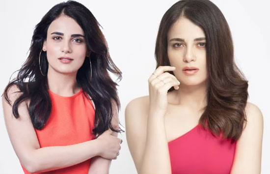 अभिनेत्री राधिका मदान होमटाउन दिल्ली में  शुरू की फिल्म की शूटिंग    