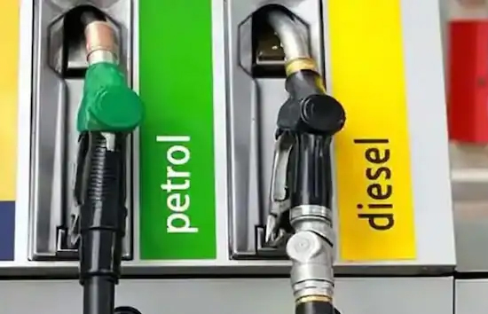 Petrol Diesel Prices Today  : पेट्रोल-डीजल की बढ़ी कीमत, जाने आज का ताजा भाव 