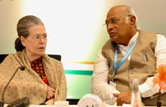 सोनिया गांधी, मल्लिकार्जुन खड़गे को मिला अयोध्या में राम मंदिर के प्राण प्रतिष्ठा समारोह का निमंत्रण