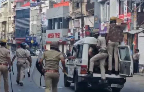 उदयपुर में सुबह-सुबह फिर बवाल, दो समुदाय आमने-सामने, प्रशासन ने शांत कराया मामला 